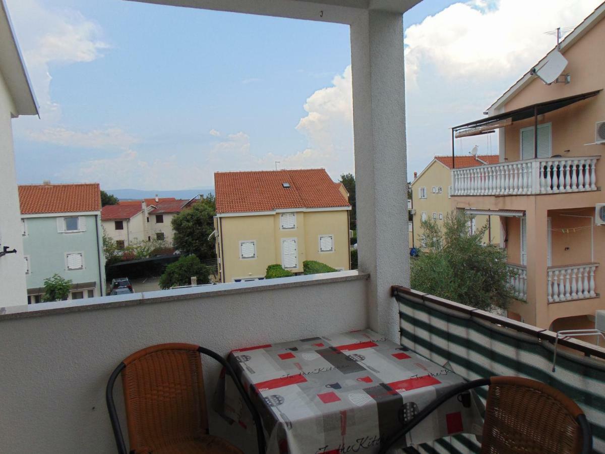 Apartments Marija Malinska Exterior photo